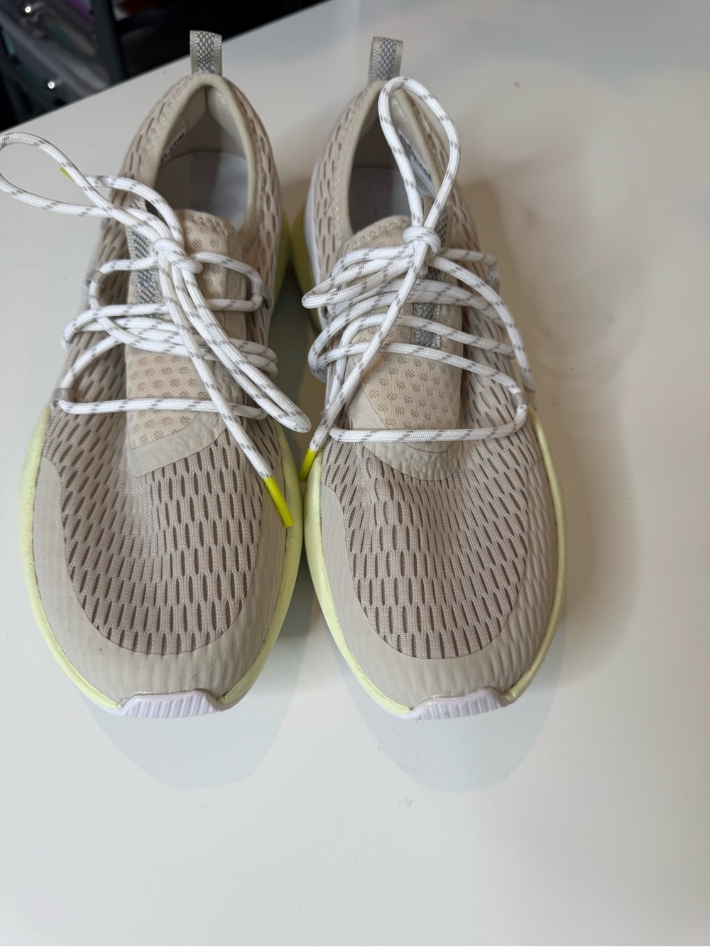 Sorel Kinetic Impact Lace Sneakers Size 8 tan Neon Yellow Athletic Shoes